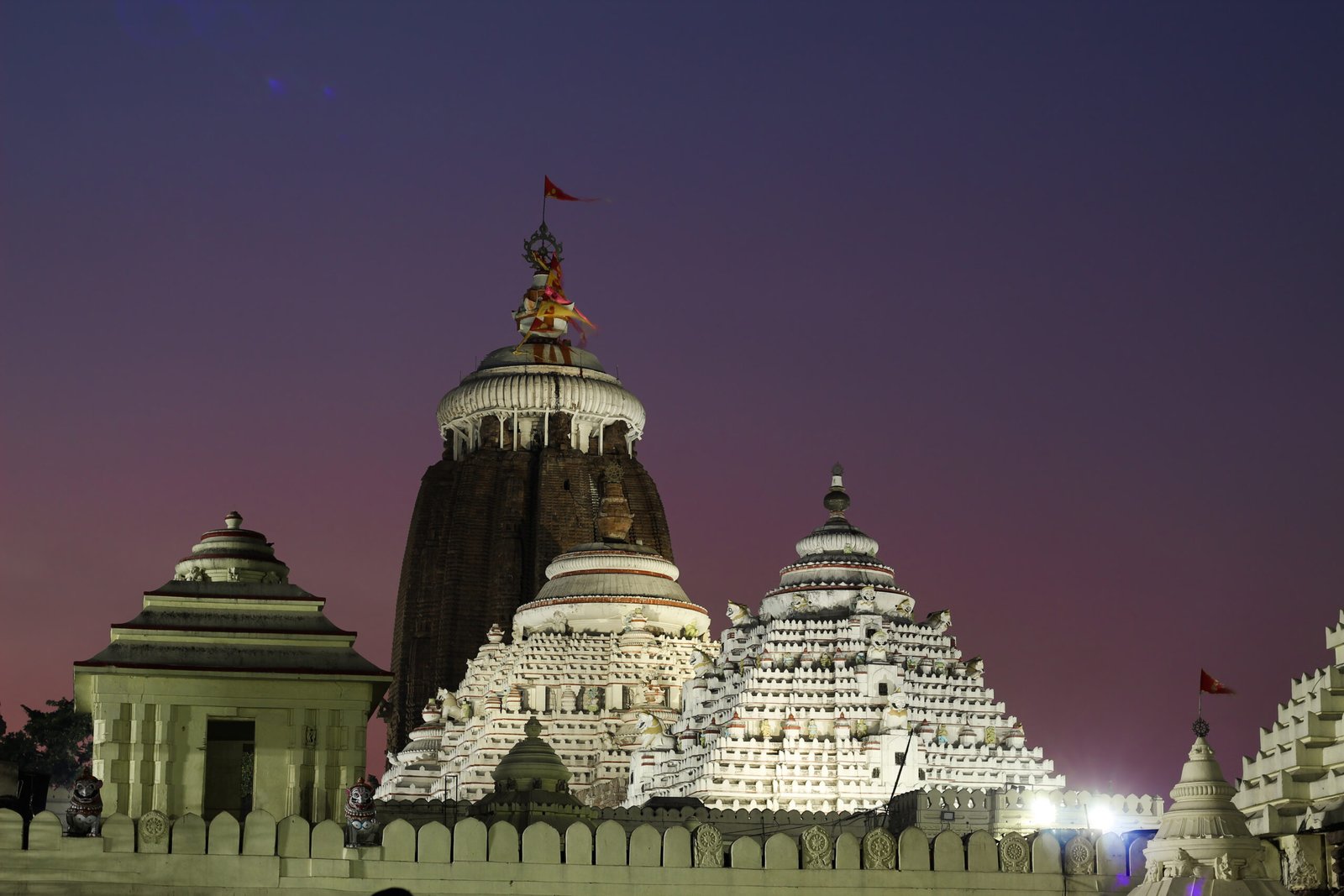 Lord jagannath temple puri at night with colorful sky background unique wallpaper