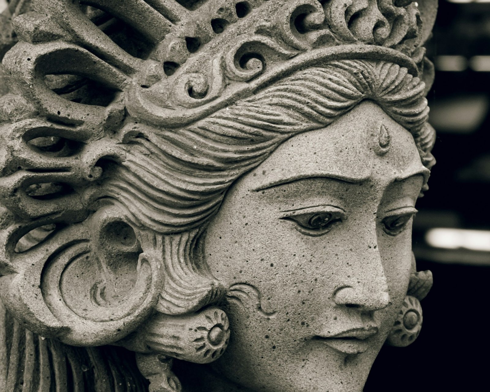 2.bhaumik-kaji-R3rFY78bXVY-unsplash