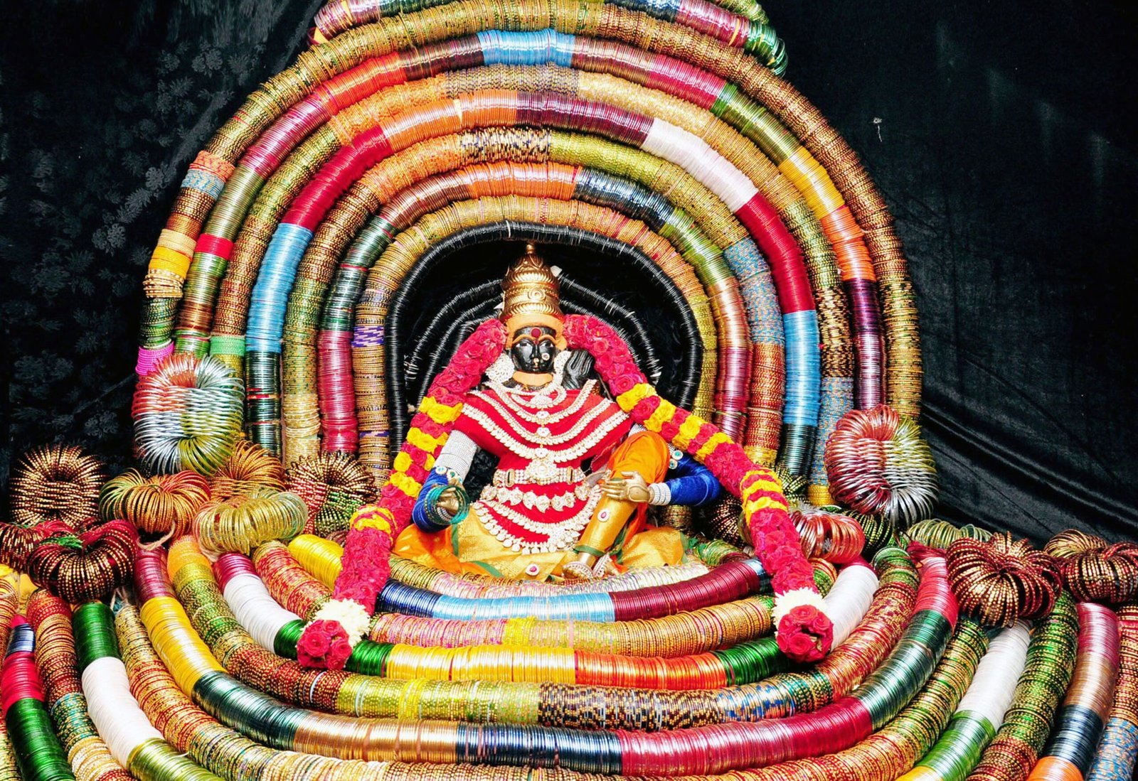 bangle decoration for god amman